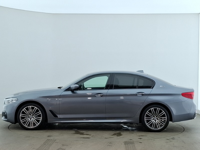 Used BMW 5 Series 2017 for sale - 77689863: Photo 4