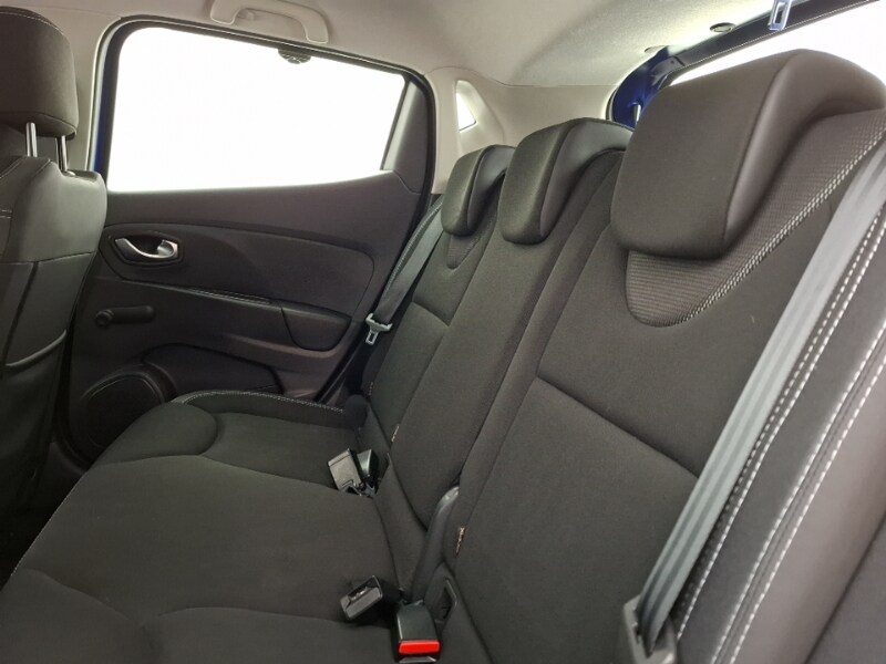 Used Renault Clio 2018 for sale - 77832162: Photo 6