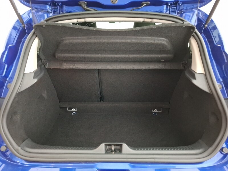 Used Renault Clio 2018 for sale - 77832162: Photo 8