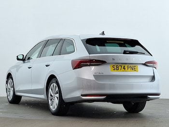 Used Skoda Octavia 2024 for sale - 78317992: Photo