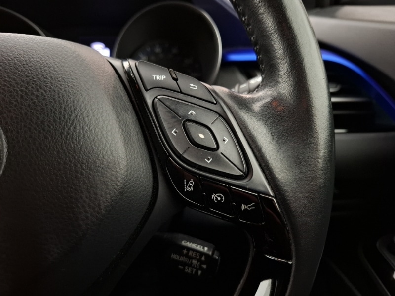 Used Toyota C-HR 2020 for sale - 76928464: Photo 15