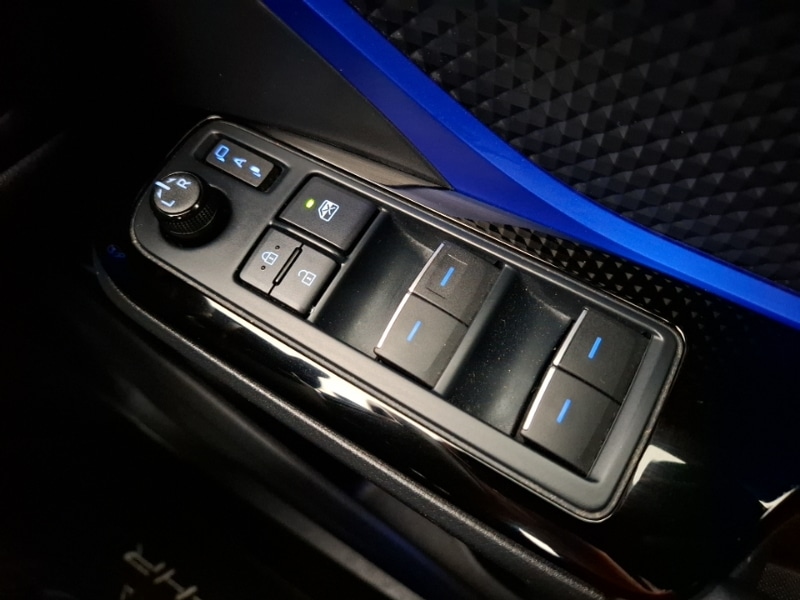 Used Toyota C-HR 2020 for sale - 76928464: Photo 19