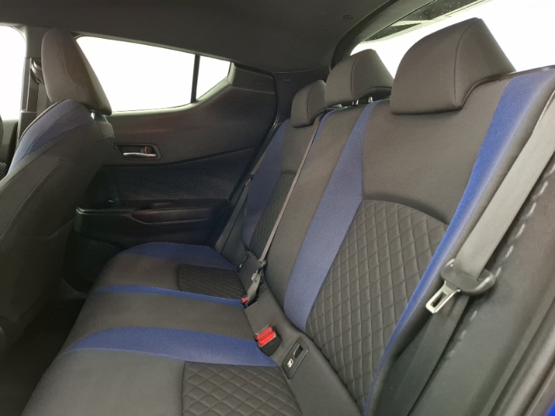 Used Toyota C-HR 2020 for sale - 76928464: Photo 6