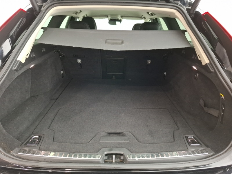 Used Volvo V90 2019 for sale - 77265063: Photo 8