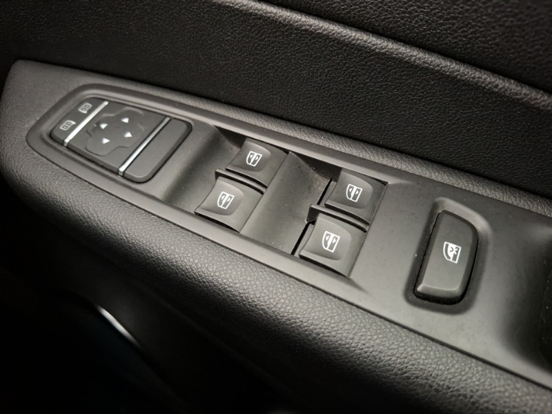 Used Renault Captur 2018 for sale - 77921979: Photo 14