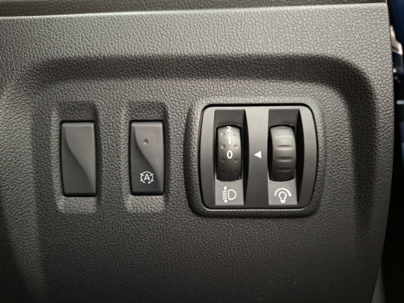 Used Renault Captur 2018 for sale - 77921979: Photo 15