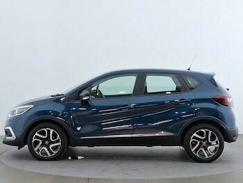 Used Renault Captur 2018 for sale - 77921979: Photo