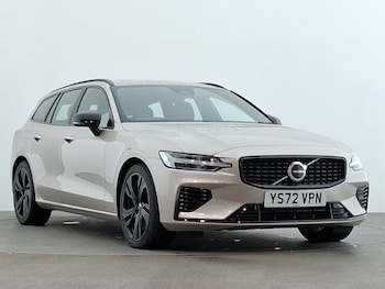 Used Volvo V60 2023 for sale - 78621741: Photo