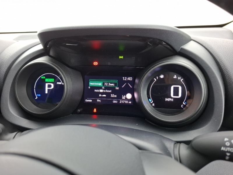 Used Toyota Yaris 2022 for sale - 77024464: Photo 10