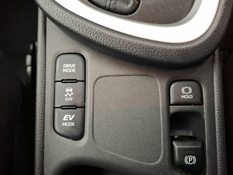 Used Toyota Yaris Cross 2022 for sale - 76160811: Photo 12