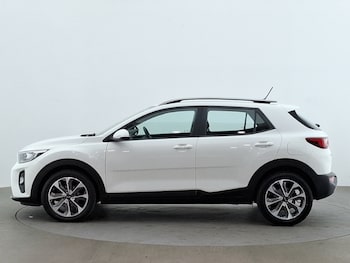 Used Kia Stonic 2018 for sale - 79406868: Photo