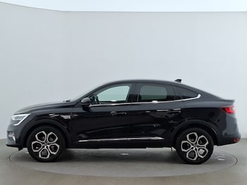 Used Renault Arkana 2023 for sale - 78327017: Photo