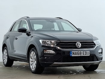 Used Volkswagen T-Roc 2018 for sale - 77491255: Photo