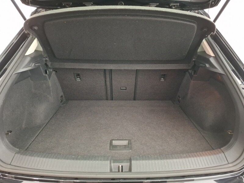 Used Volkswagen T-Roc 2018 for sale - 77491255: Photo 8