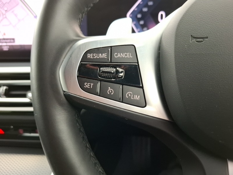 Used BMW 3 Series 2024 for sale - 76354505: Photo 14