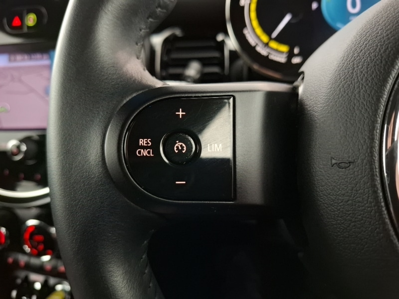 Used MINI Hatch 2021 for sale - 77921990: Photo 13