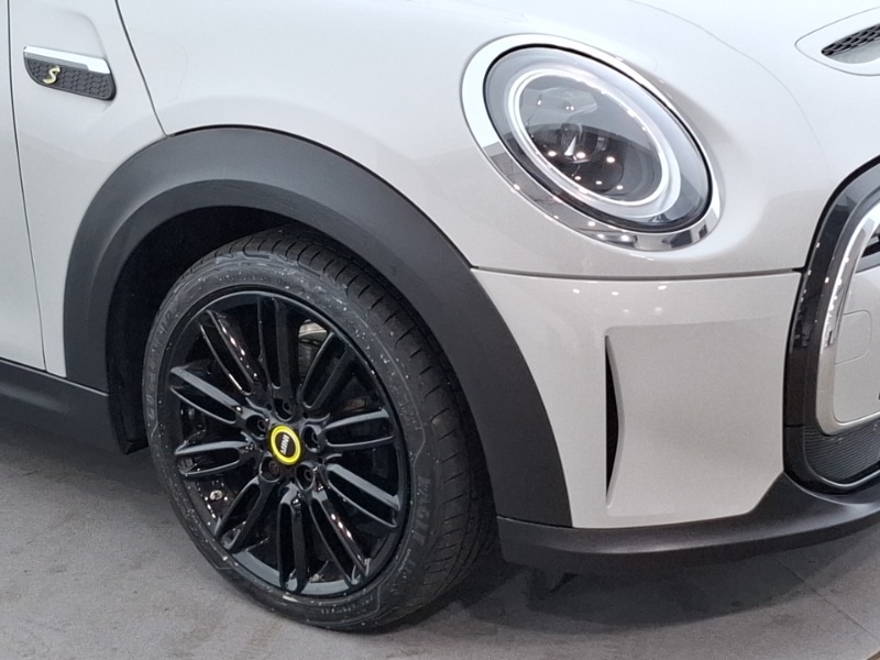 Used MINI Hatch 2021 for sale - 77921990: Photo 9