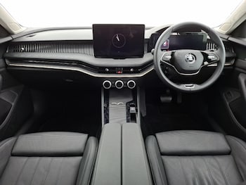 Used Skoda Superb 2024 for sale - 78455998: Photo