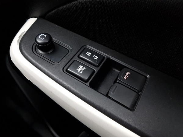 Used Suzuki Swift 2019 for sale - 76262147: Photo 17