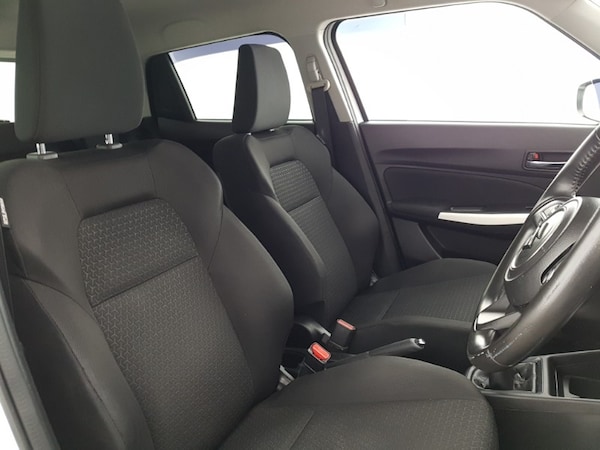 Used Suzuki Swift 2019 for sale - 76262147: Photo 19