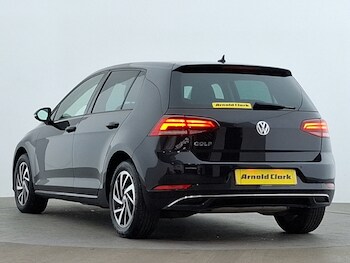 Used Volkswagen Golf 2019 for sale - 78550336: Photo