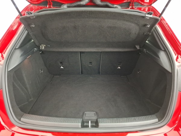 Used Mercedes-Benz A-Class 2019 for sale - 76331728: Photo 8