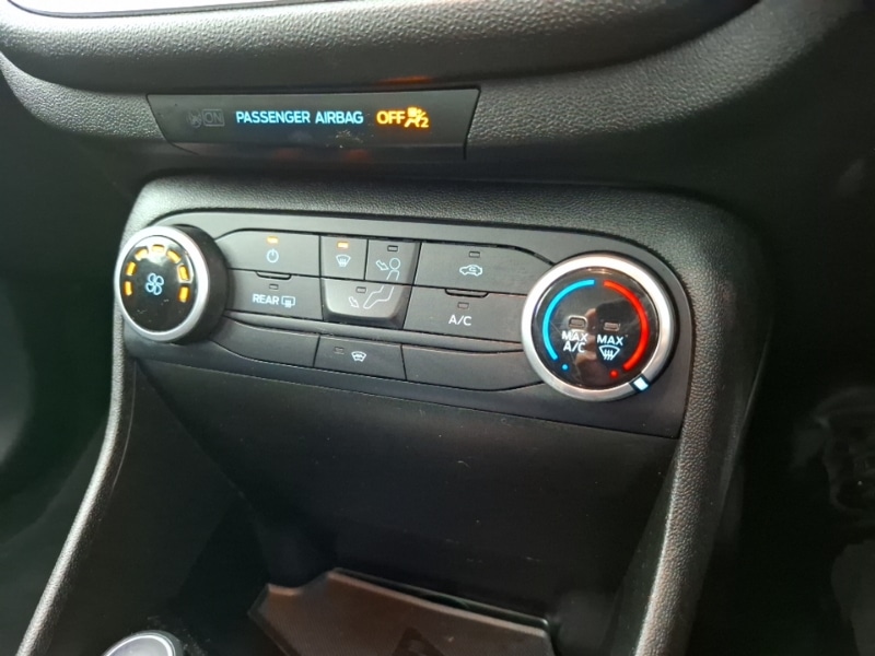 Used Ford Fiesta 2018 for sale - 76795199: Photo 17