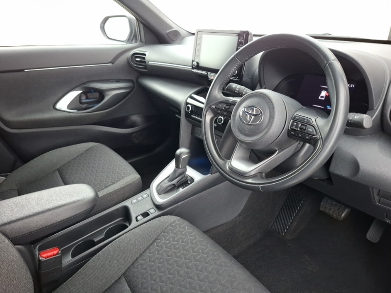 Used Toyota Yaris Cross 2022 for sale - 77615051: Photo 12