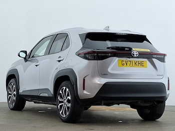 Used Toyota Yaris Cross 2022 for sale - 77615051: Photo