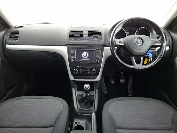 Used Skoda Yeti 2014 for sale - 76262111: Photo 2