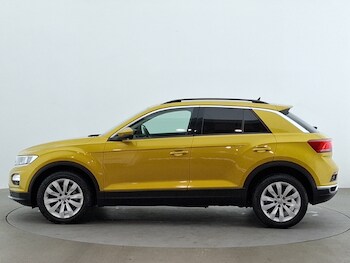 Used Volkswagen T-Roc 2018 for sale - 78816647: Photo