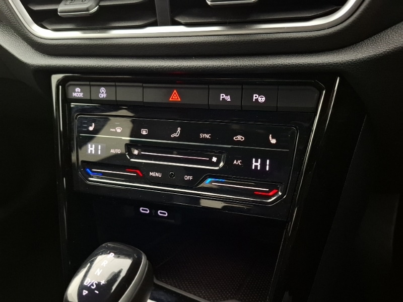 Used Volkswagen T-Roc 2022 for sale - 77522489: Photo 16