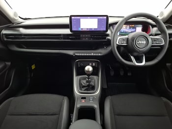 Used Jeep Avenger 2025 for sale - 79020726: Photo