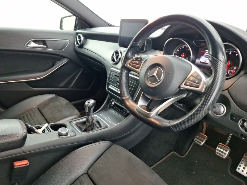 Used Mercedes-Benz GLA 2018 for sale - 76375278: Photo 12
