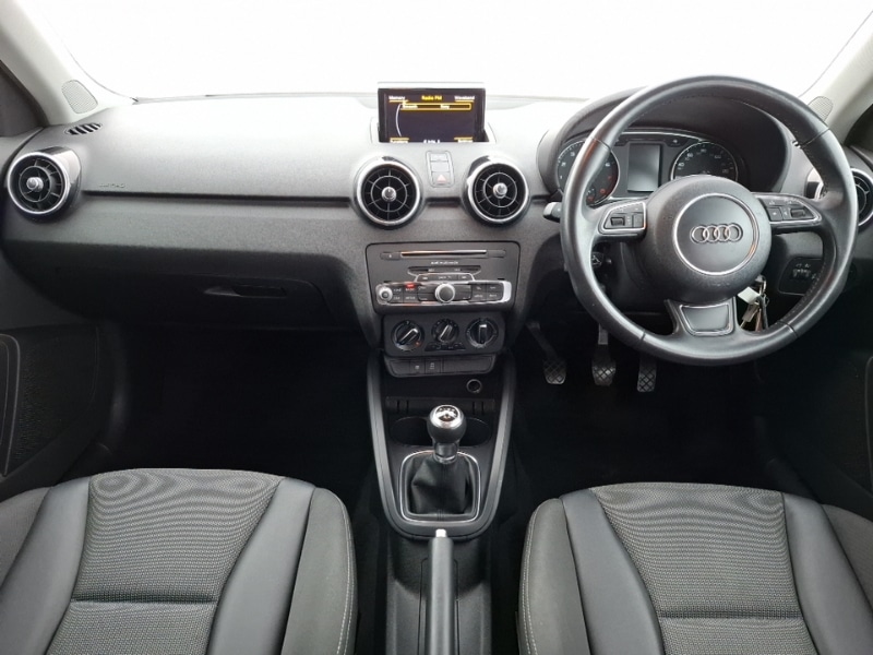 Used Audi A1 2018 for sale - 78163898: Photo 2