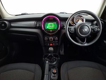 Used MINI Hatch 2018 for sale - 76335650: Photo