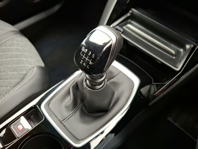 Used Peugeot 2008 2023 for sale - 77716942: Photo 13