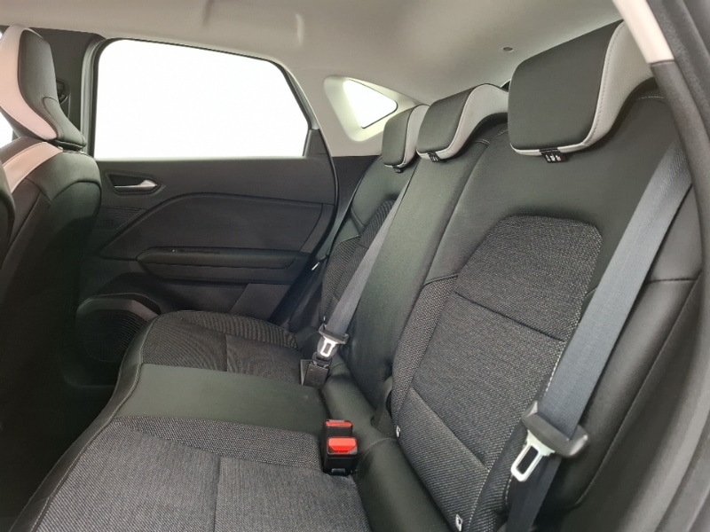 Used Renault Captur 2023 for sale - 78032811: Photo 6