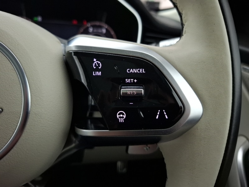 Used Jaguar F-Pace 2021 for sale - 76548726: Photo 16