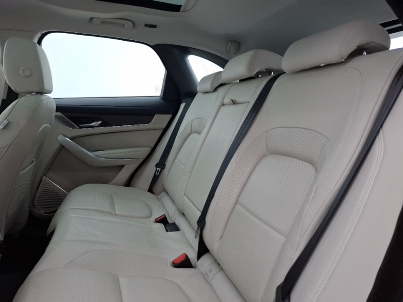 Used Jaguar F-Pace 2021 for sale - 76548726: Photo 6