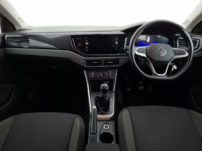 Used Volkswagen Polo 2023 for sale - 76860305: Photo 2