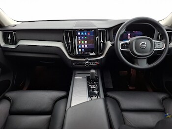 Used Volvo XC60 2023 for sale - 77373346: Photo