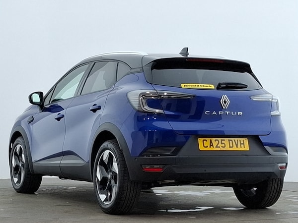 Used Renault Captur 2025 for sale - 76348577: Photo 3