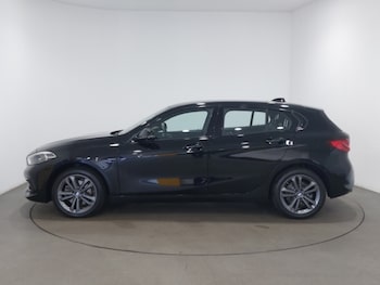 Used BMW 1 Series 2023 for sale - 79069933: Photo