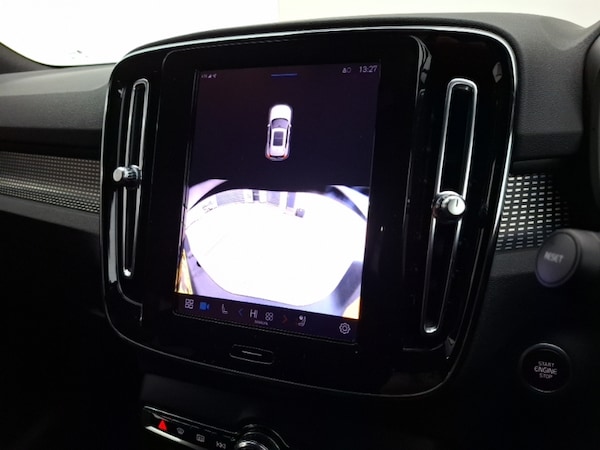Used Volvo XC40 2024 for sale - 76237952: Photo 10