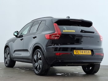 Used Volvo XC40 2024 for sale - 76237952: Photo