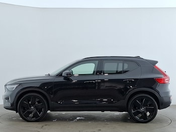 Used Volvo XC40 2024 for sale - 76237952: Photo