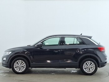Used Volkswagen T-Roc 2020 for sale - 77078413: Photo