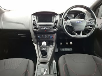 Used Ford Focus 2018 for sale - 79270372: Photo