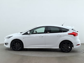 Used Ford Focus 2018 for sale - 79270372: Photo